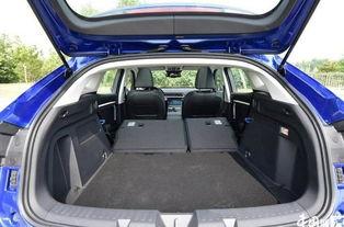 荣威rx5后排放倒视频,空间拓展新体验